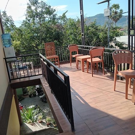 Hotel De Credo Labuan Bajo Esterno foto